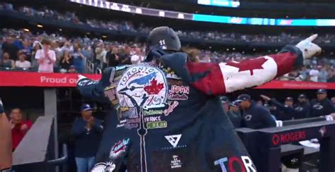 guerrero jr home run jacket